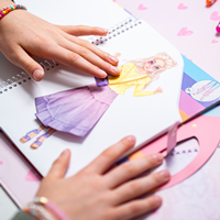 TOPModel cuaderno collage Dress me up