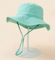 Sombrero verde con correa 3-12M