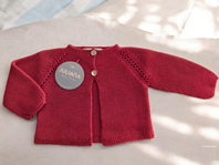 CHAQUETA LARGA CALADA ROJO 6M