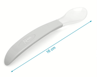 Cuchara en silicona gris para bebé step 2