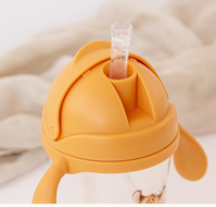 TAZA DE APRENDIZAJE TIGRE CON ASAS MOSTAZA DE 300ML