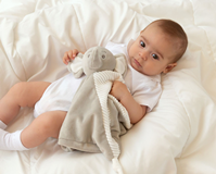 DOUDOU KIOKIDS ELEFANTE GRIS 30 CM